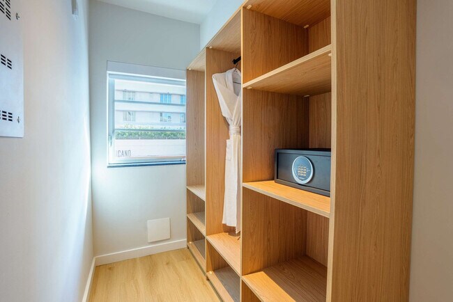 Foto del edificio - 1200 Ocean Dr