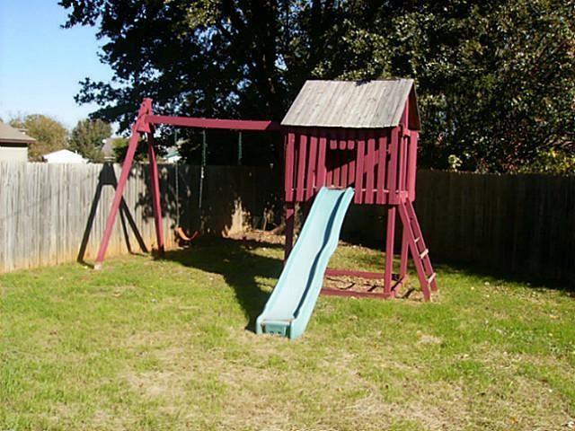 Building Photo - 11230 Golden Triangle Cir