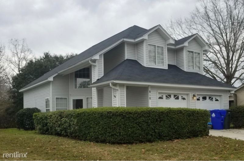 Foto principal - 3 br, 2.5 bath House - 810 Williamsburg Ln