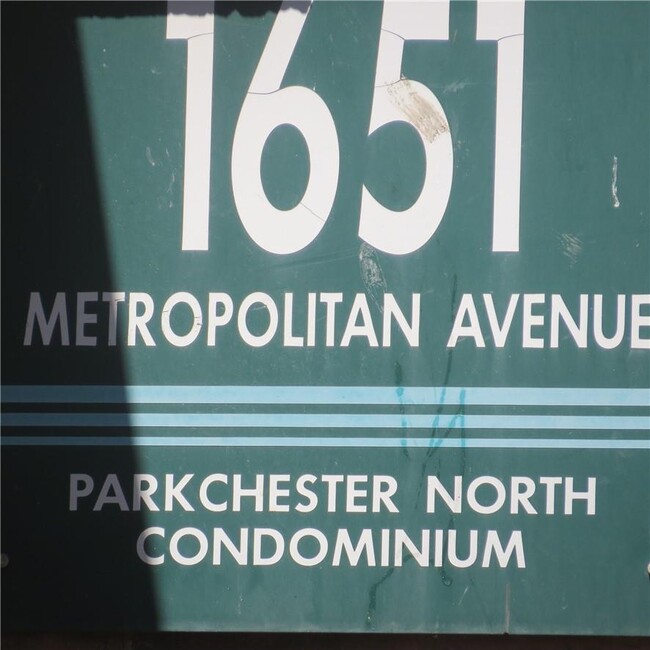 Building Photo - 1651 Metropolitan Ave