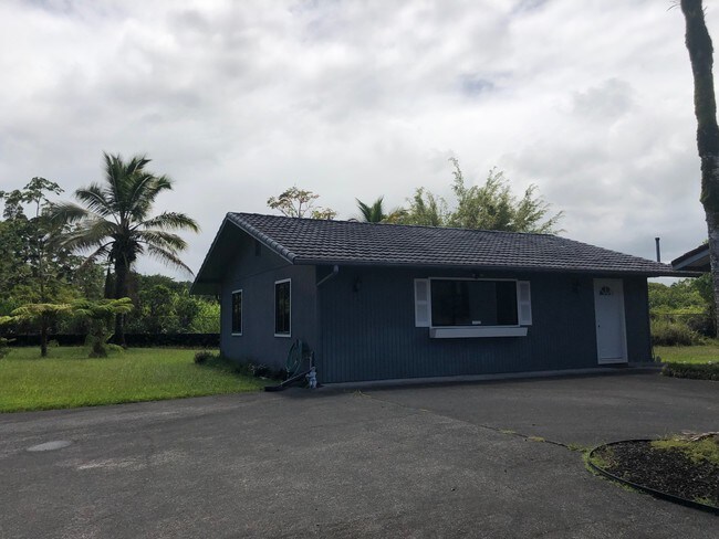 Building Photo - 420 Ainalako Rd