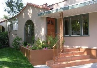 Building Photo - 2327 E Dudley St