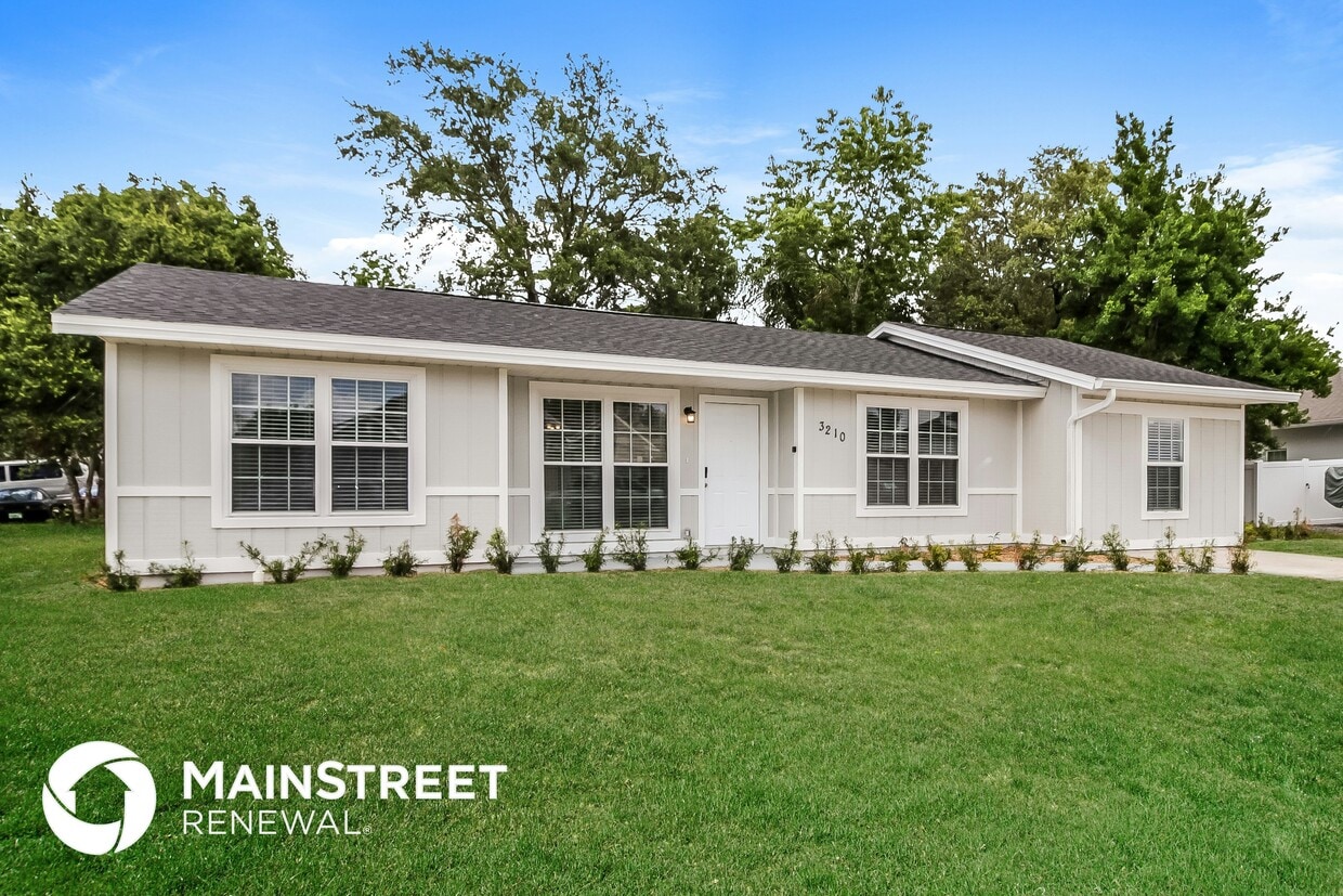 Primary Photo - 3210 Shingler Terrace