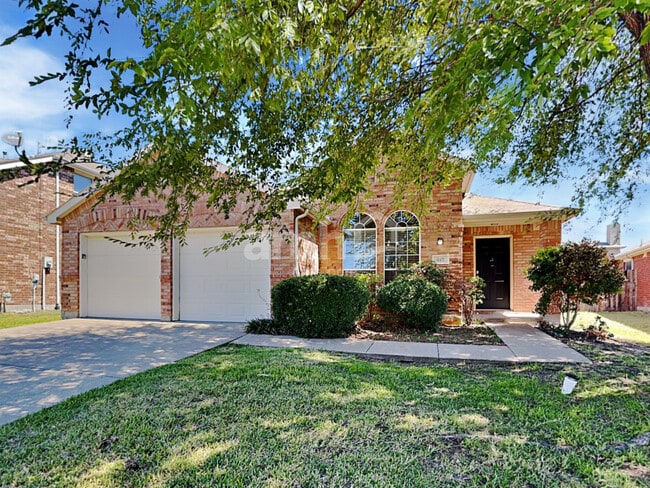 Building Photo - 517 Pinto Ln