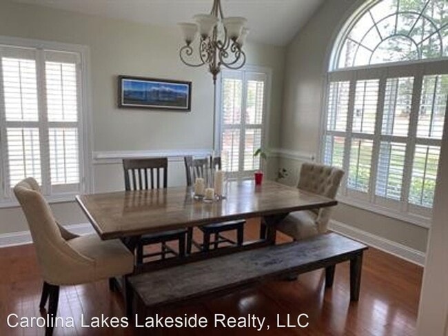 Building Photo - 3 br, 2.5 bath House - 24 Orchard Falls Drive