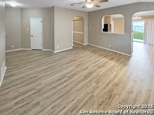 Foto del edificio - 312 Hummingbird Dr