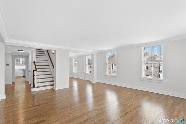 Building Photo - 249 Main St