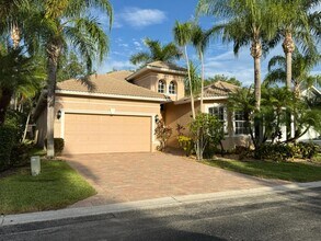 Building Photo - 10060 Armani Dr