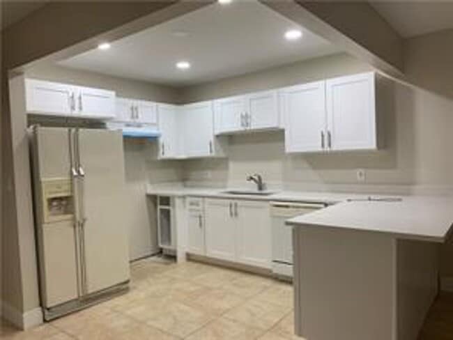 Foto del edificio - 10620 NW 37th St