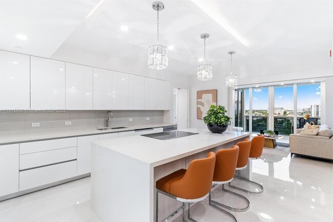 Foto del edificio - 3200 N Ocean Blvd