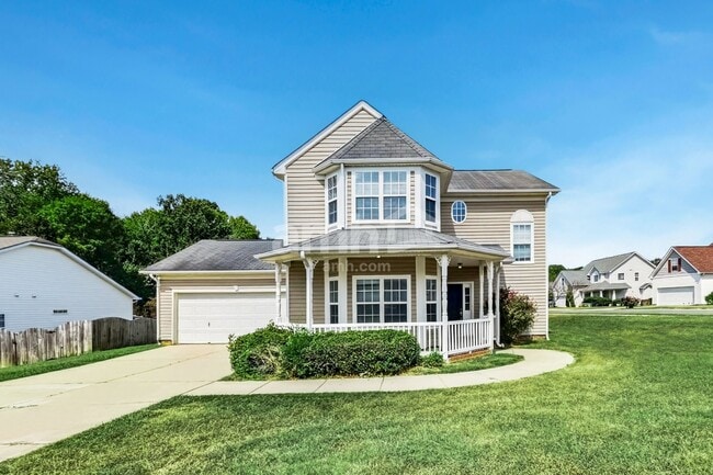 Building Photo - 2000 Sweet Gum Ct