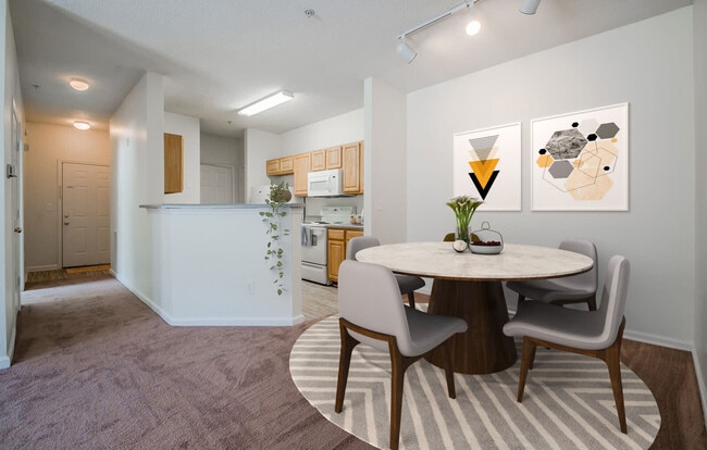 Building Photo - Leyland Pointe