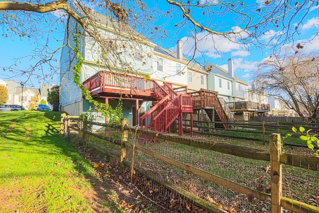 Building Photo - 3342 Garrison Cir