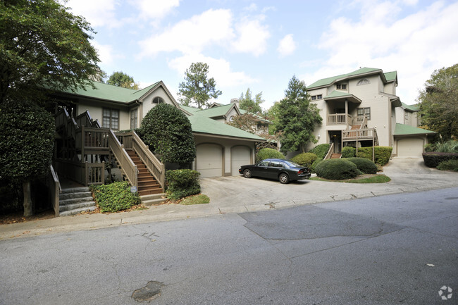 Building Photo - Fairview Bluff Apartments