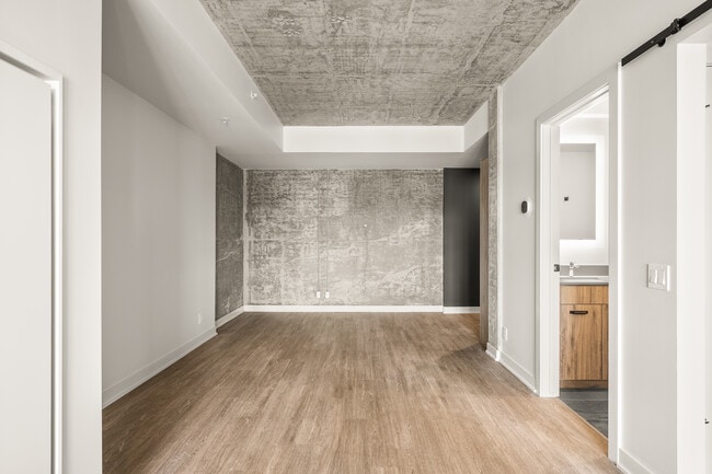 K-1 Suite - Living Room - Fourth Street Lofts (4SL)