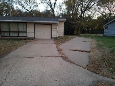 Building Photo - 1107 Glenshire Ave