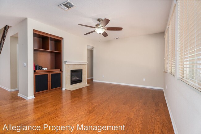 Building Photo - 4 br, 3 bath House - 9872 Winkle Cir