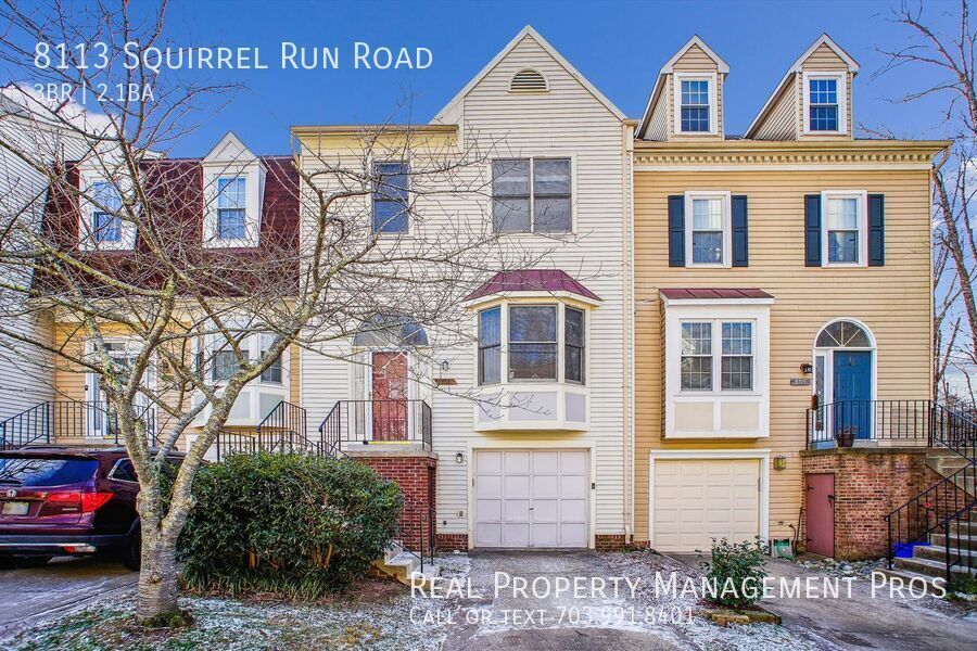 Primary Photo - Spacious Garage Townhome w/ Park Views, Gr...