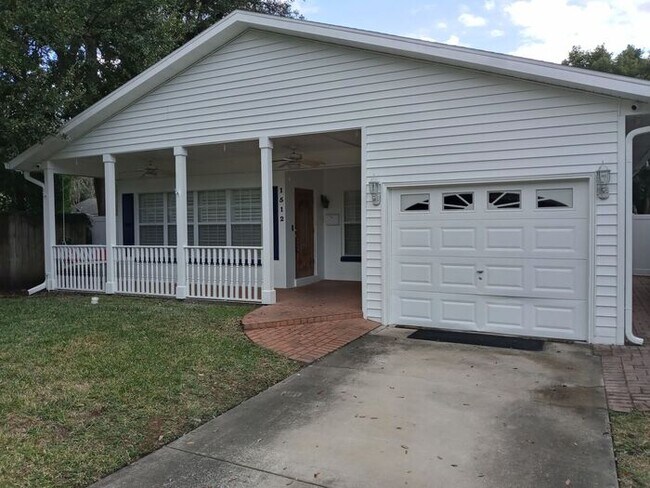 Building Photo - BOONE SCHOOL DISTRICT