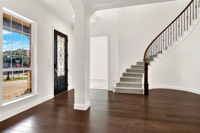 Foto del edificio - 6925 Mercy Rd