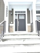 Building Photo - 14952 Dyer Ln