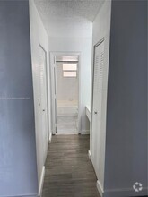 Building Photo - 2903 N Miami Beach Blvd
