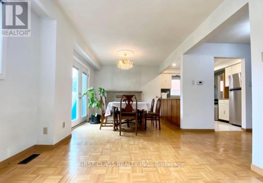 Photo principale - 84 Homedale Dr