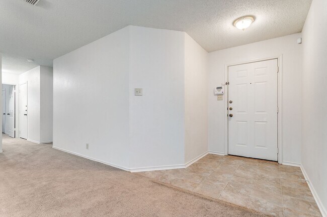 Foto del edificio - Welcome home to this single-story home in highly desirable Northwest Crossing