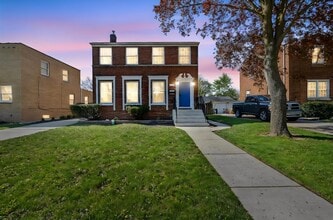 Building Photo - 248 Adelaide Pl