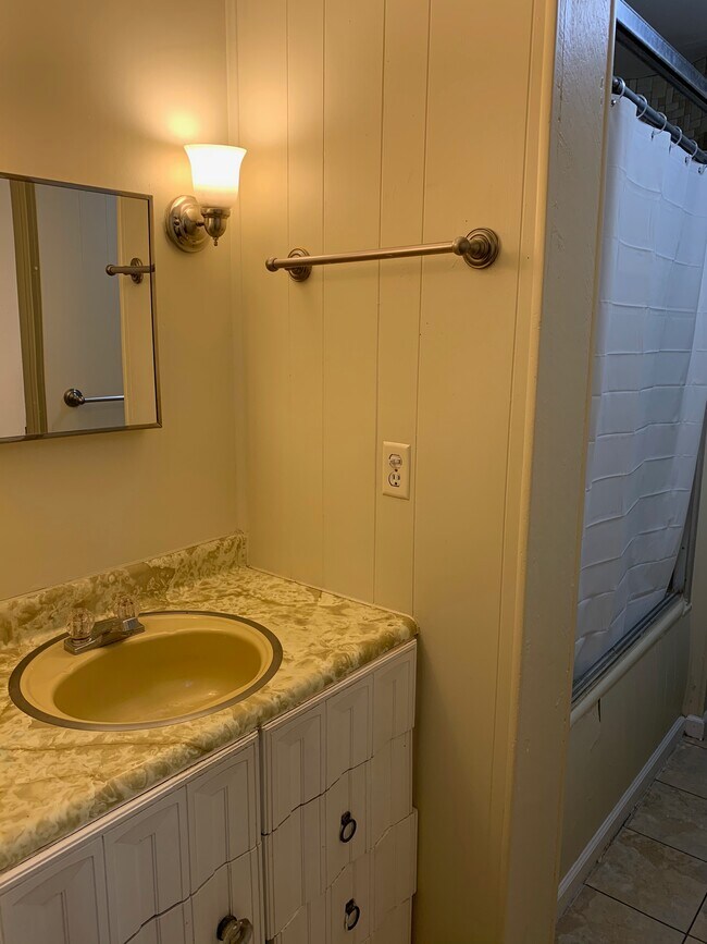 Foto del edificio - 2325 Ohio Ave