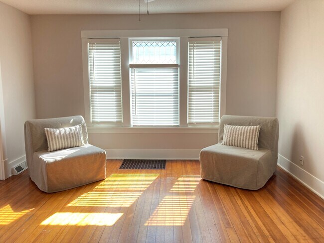 Foto del edificio - 822 2nd St NW