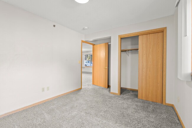 Foto del edificio - 1150 Home Park Blvd