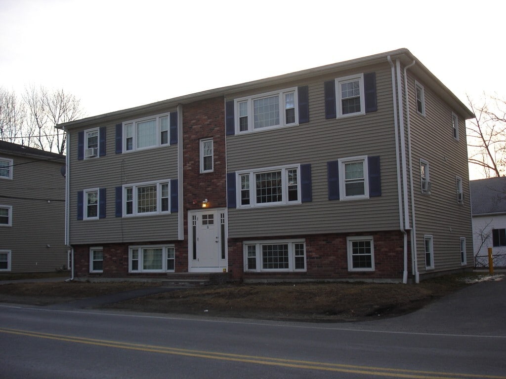 Primary Photo - 8 Groton-Harvard Rd