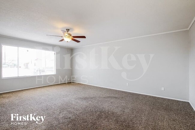 Foto del edificio - 4336 W Carol Ave