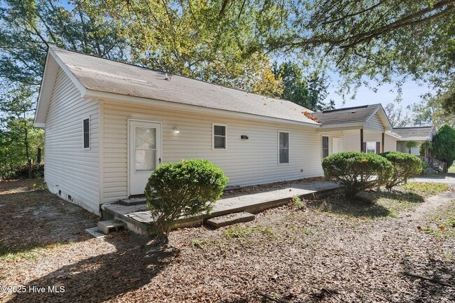 Foto del edificio - 116 Hannah Pickett 7th Ave