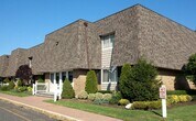 Foto principal - 479 Little East Neck Rd