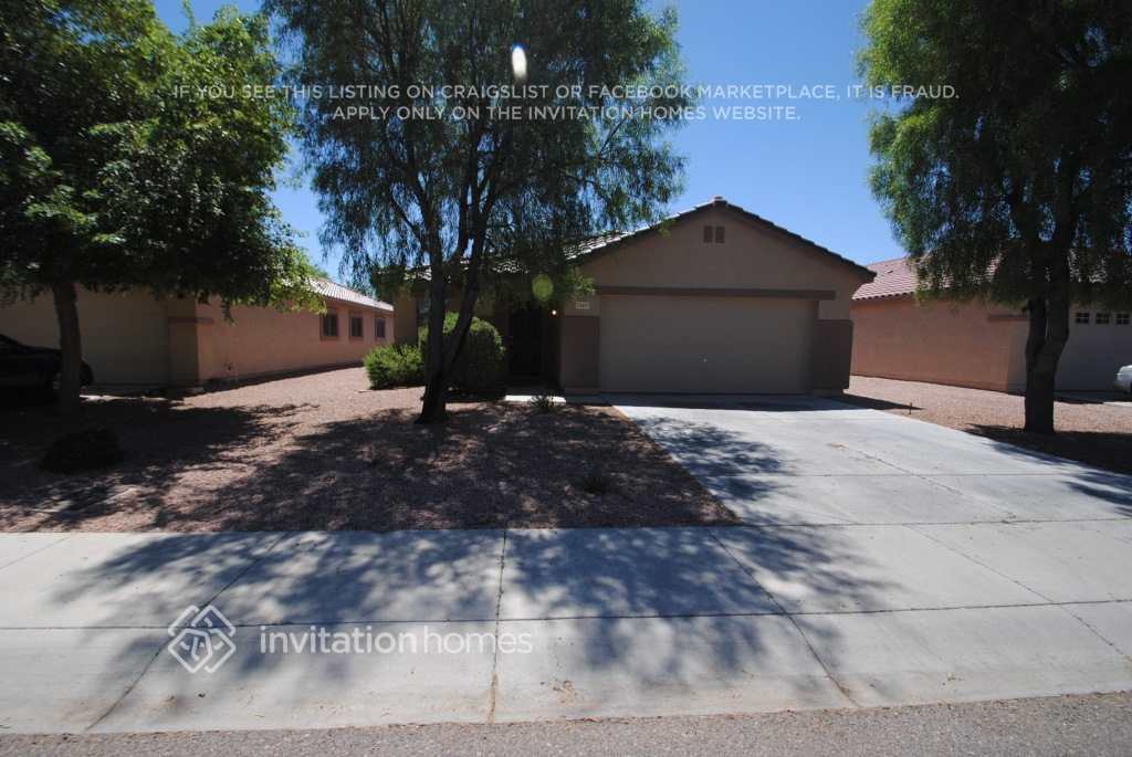 Primary Photo - 15429 W Cameron Dr