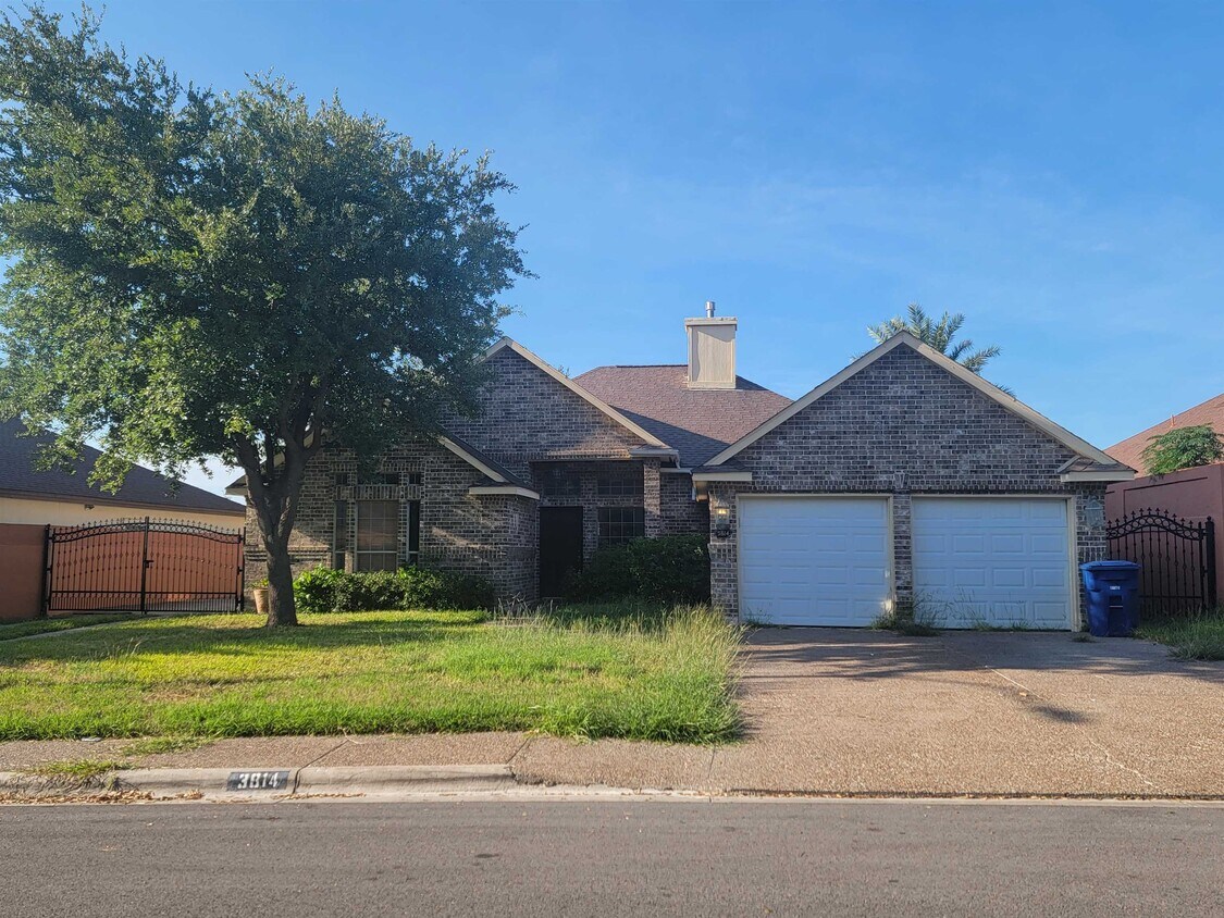 3814 Crestwind Dr, Laredo, TX 78045 House Rental in Laredo, TX