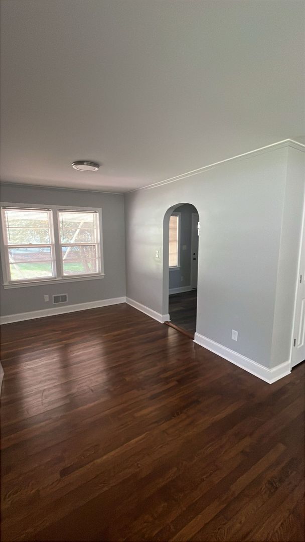 Building Photo - 112 Courtney Cir