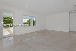 Foto del edificio - 1205 NW 2nd Ave