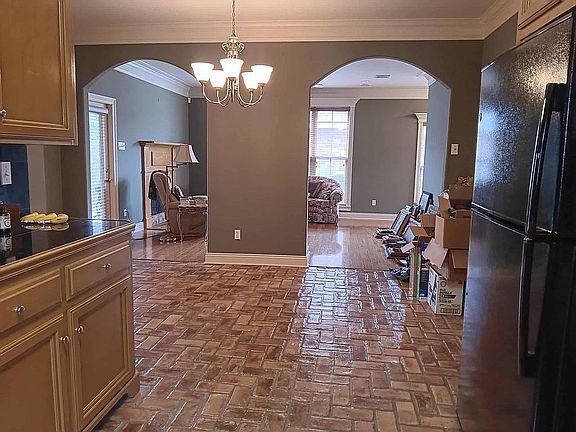 Building Photo - 123 Boulder Dr