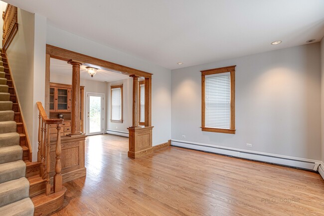 Building Photo - 110 Appley Ave