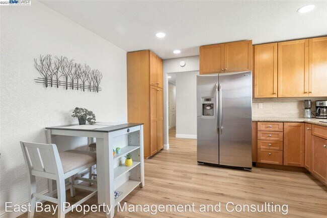 Foto del edificio - 3 br, 2 bath House - 7561 Ashford Way