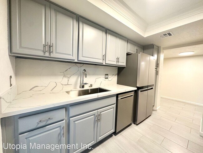 Foto del edificio - 2 br, 2 bath House - 400 N Sunrise Apt 270
