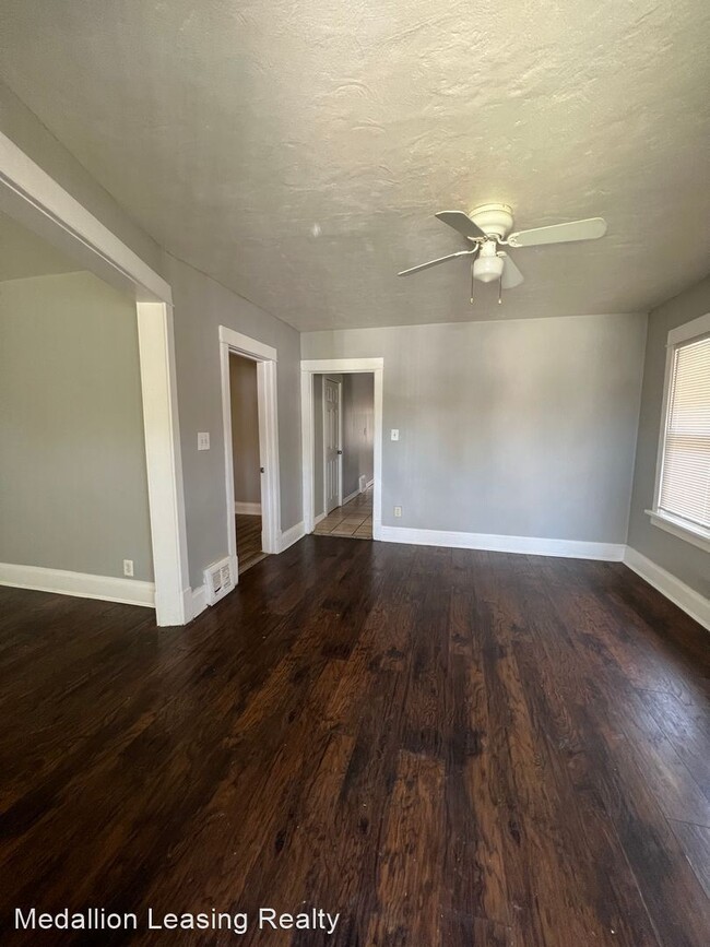 Building Photo - 4 br, 2 bath House - 9815 S Throop St