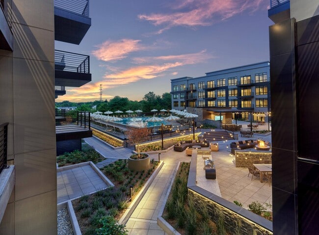 Building Photo - Vermella Paramus