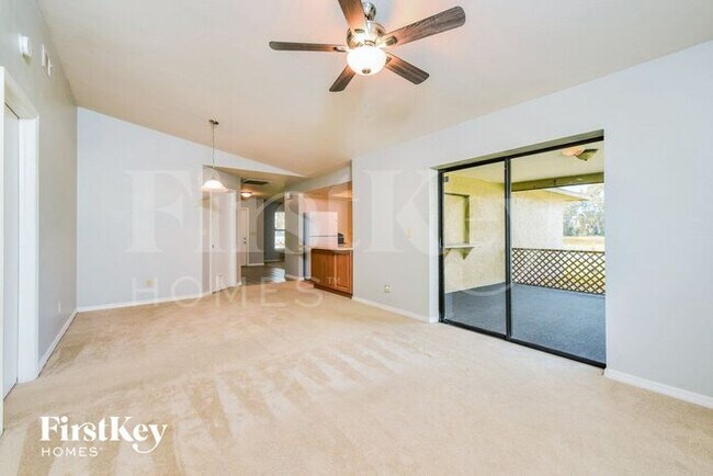 Foto del edificio - 1128 SW 11th Ct