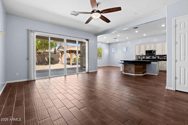 Building Photo - 23994 N 164th Dr