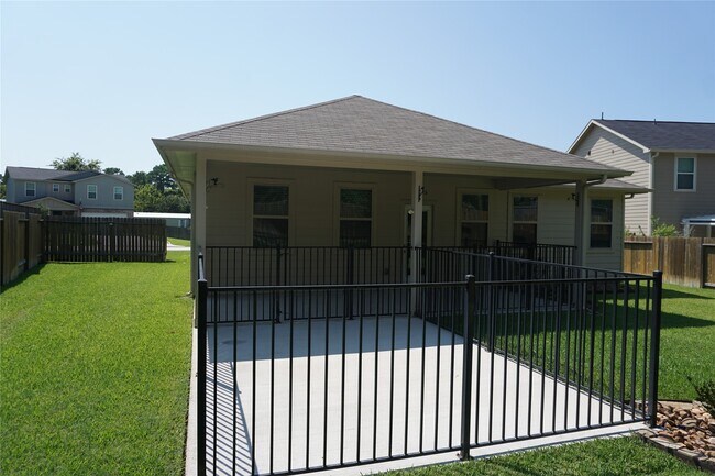 Building Photo - 14125 Harlequin Dr