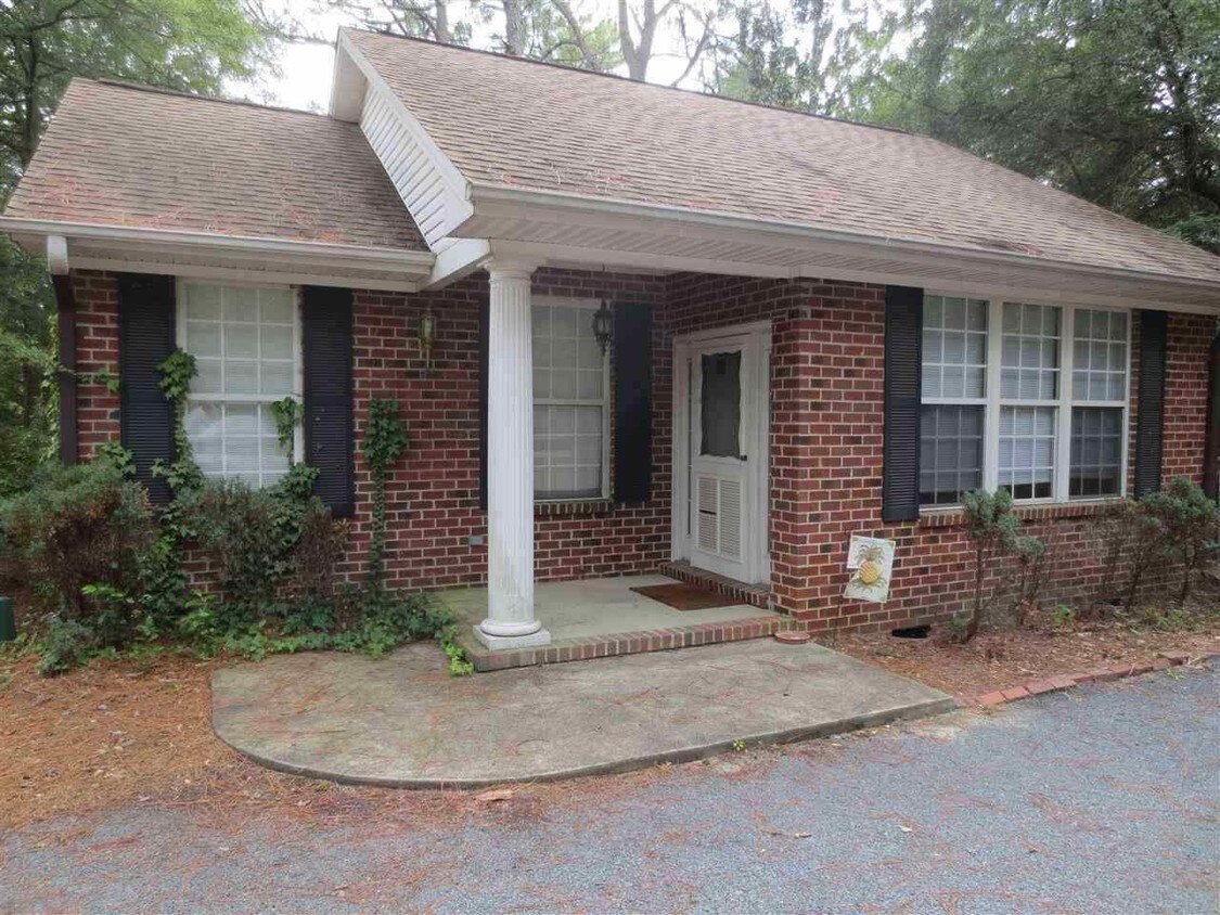 2 Midland Rd, Southern Pines, NC 28387 House Rental in Southern Pines
